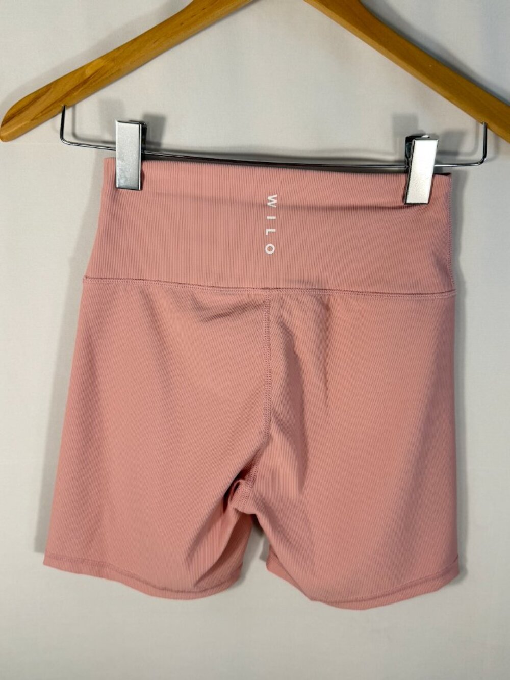WILO THE LABEL Pilates Bow Crew & Shorts Blush Small NWT 2-Piece Lounge Set - Picture 7 of 11